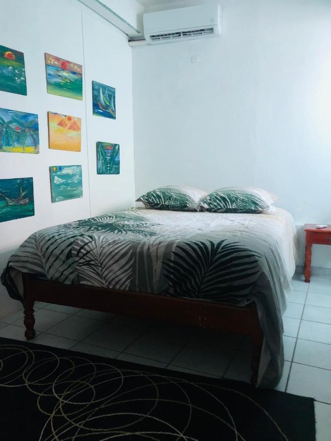 Habitation Santos 6 Personnes Terre De Haut Les Saintes Exterior foto